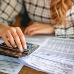 Kwota wolna od podatku – ile faktycznie zostaje w kieszeni?